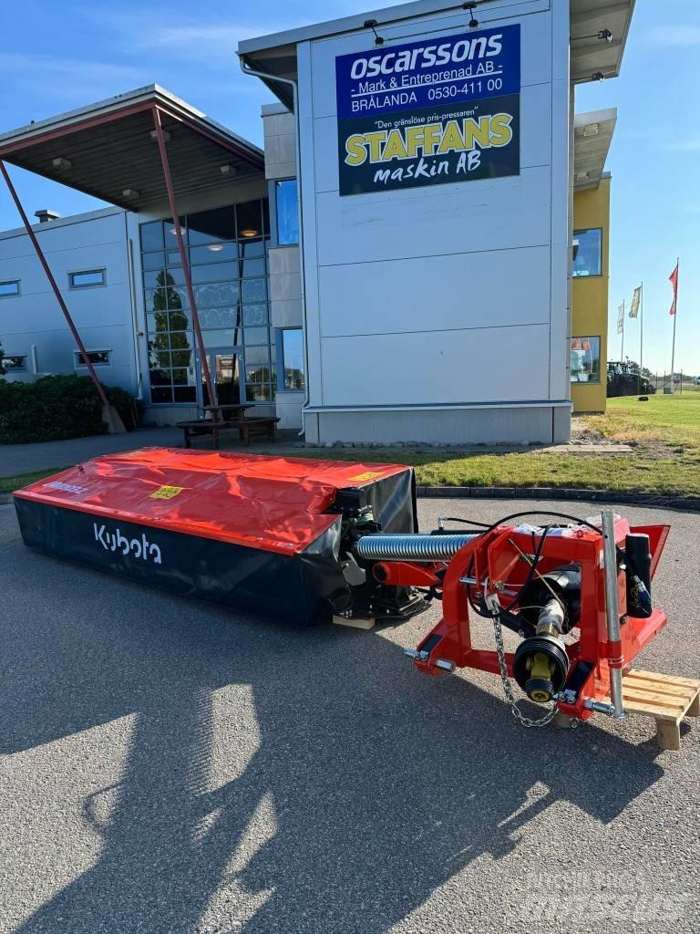 Kubota DM2032 Mowers