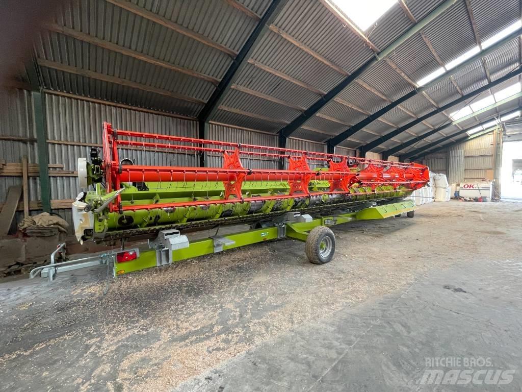 CLAAS Lexion 770 Combine harvesters