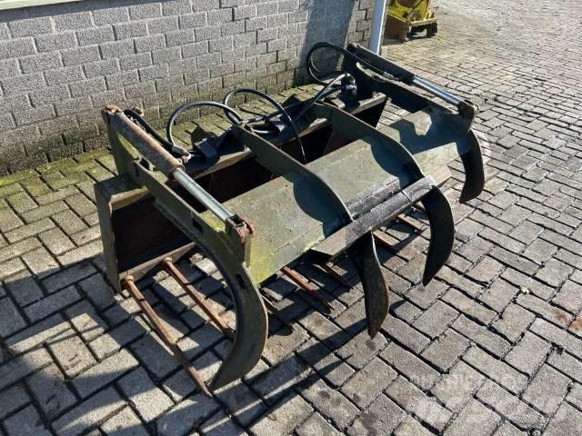 JCB Pelikan bak Buckets