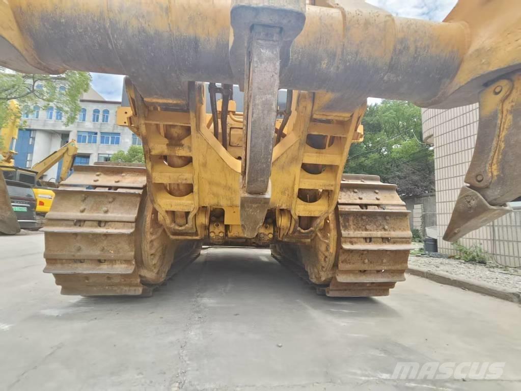 Shantui SD 22 Graders