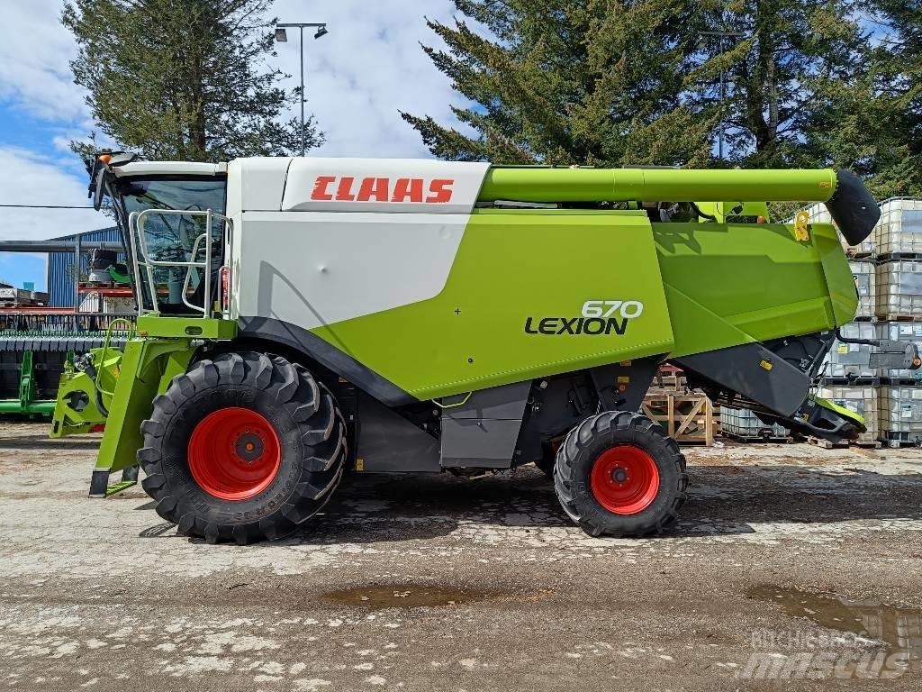 CLAAS Lexion 670 Combine harvesters