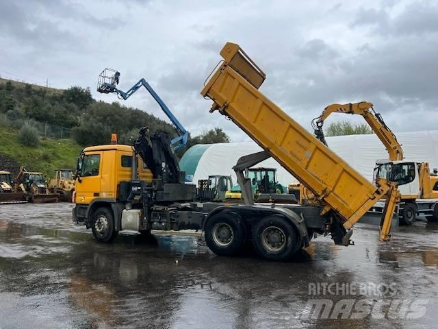 Mercedes-Benz 2636 Tipper trucks