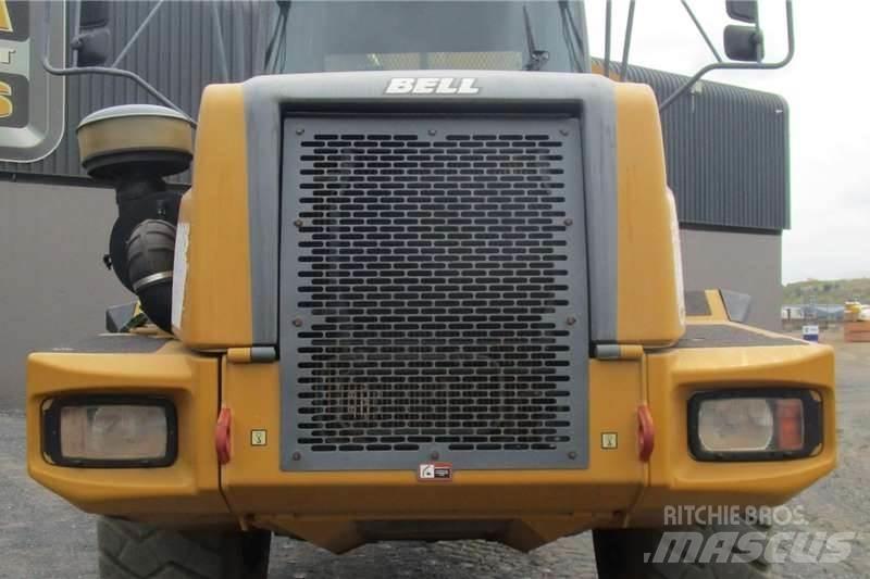 Bell B30D 22000L Other trucks