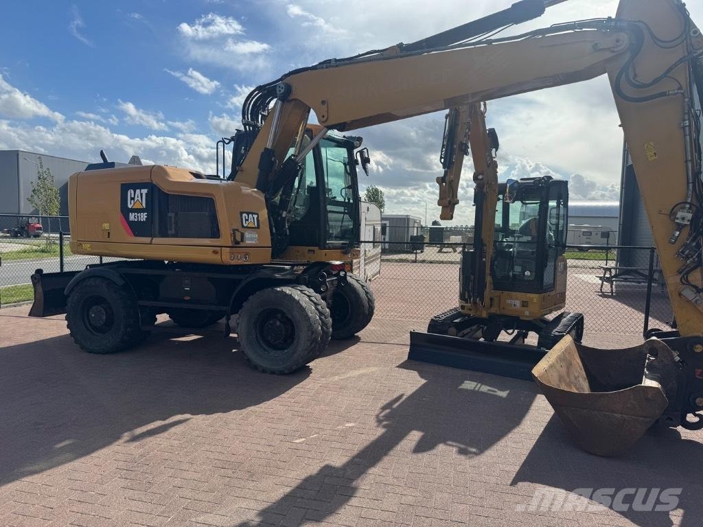 CAT 318 Wheeled excavators