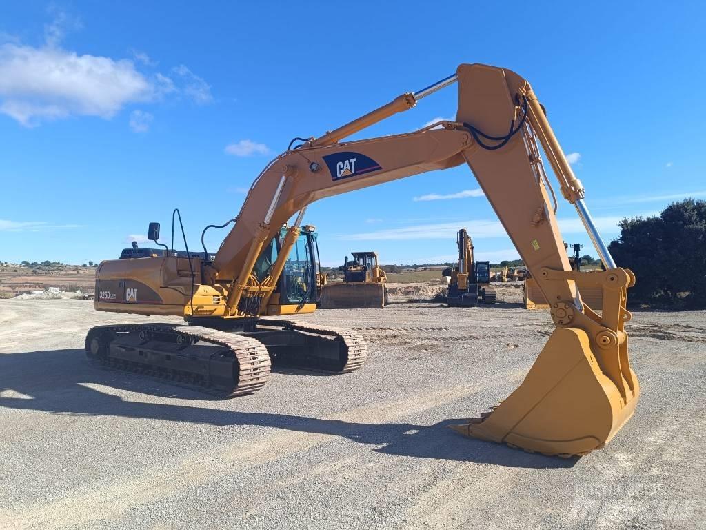 CAT 325 D Crawler excavators