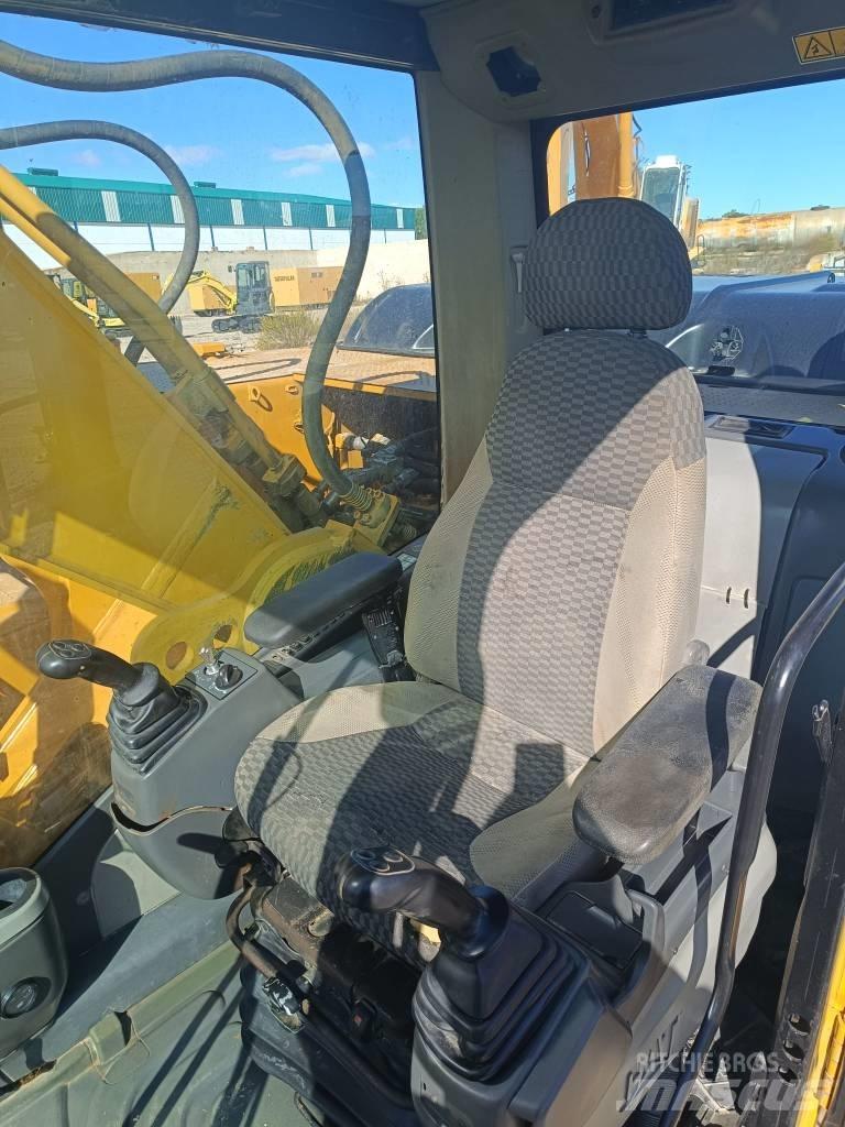 CAT 325 D Crawler excavators