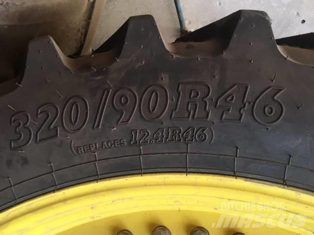 John Deere 6820 Tyres, wheels and rims