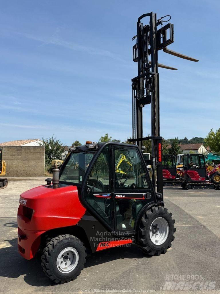 Manitou MC 25 Rough terrain truck