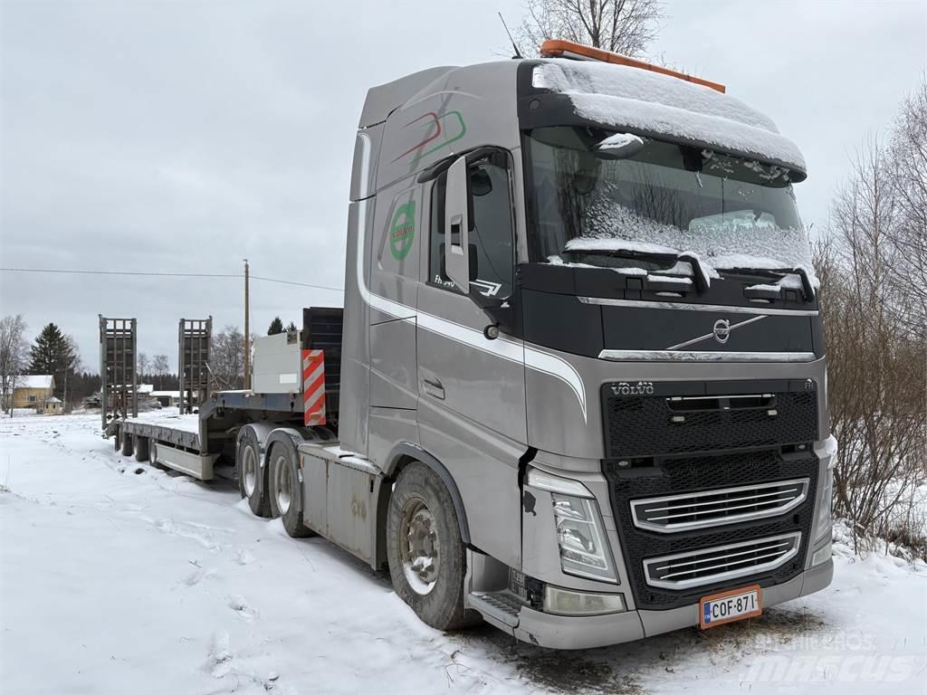 Volvo FH13 540 6x4 Prime Movers