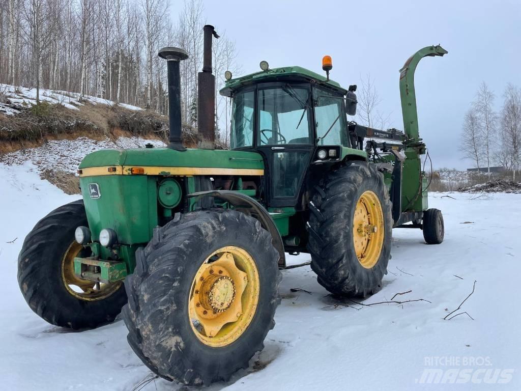 John Deere 4240 S Tractors