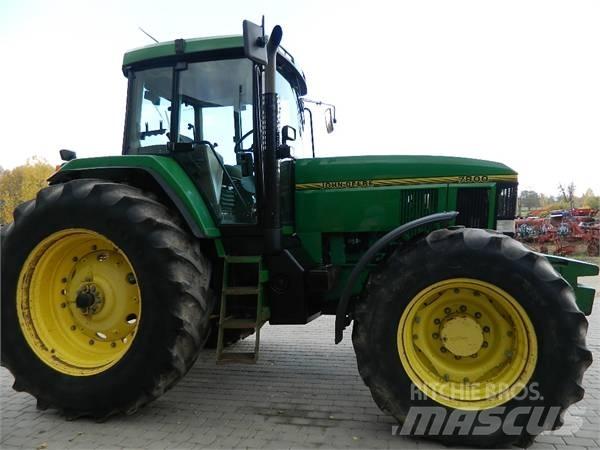 John Deere 7800 Tractors