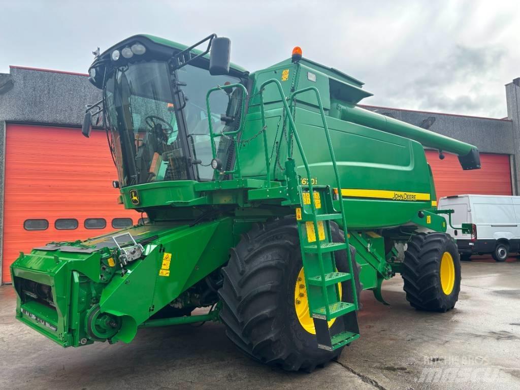 John Deere T 670 i Combine harvesters
