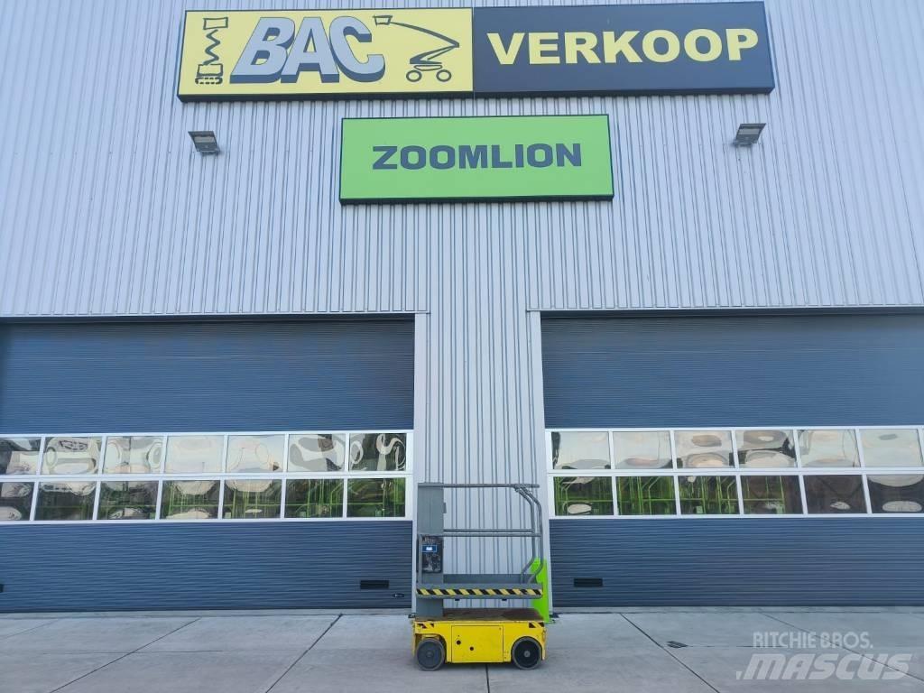 UpRight TM12 Used Personnel lifts and access elevators