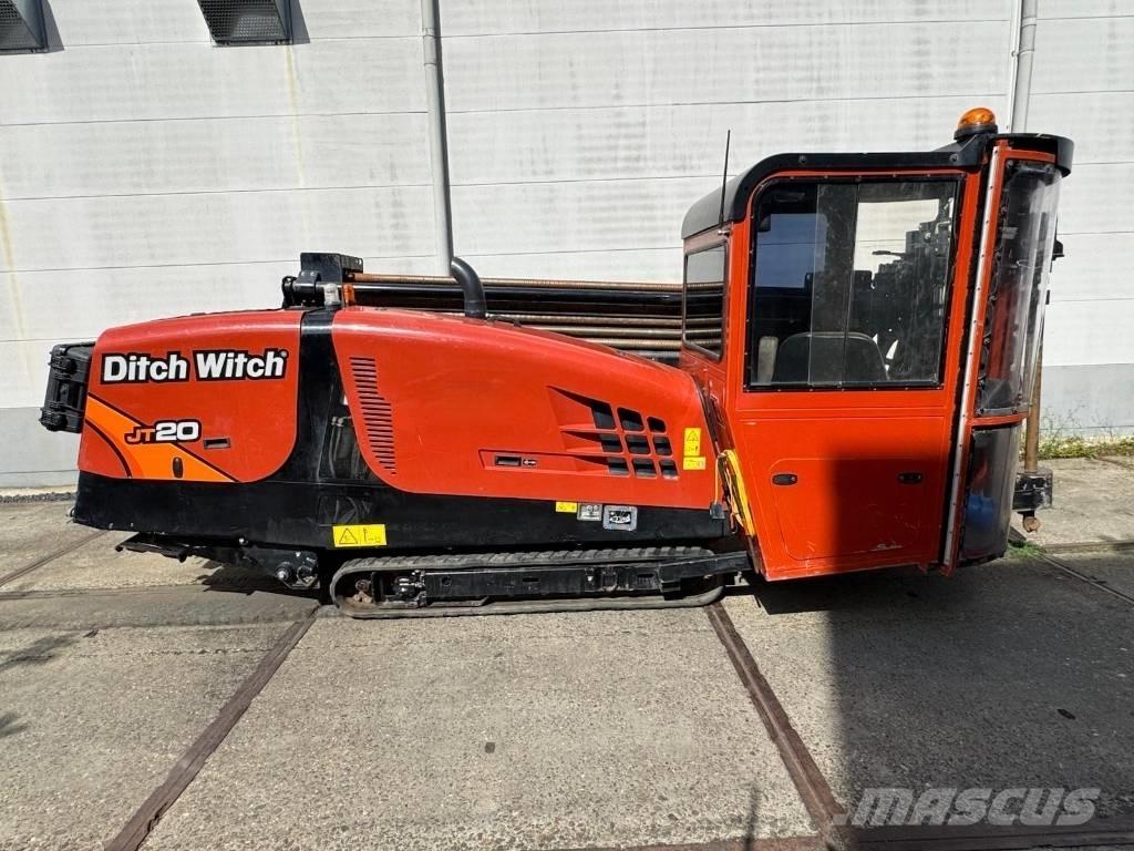 Ditch Witch JT 20 Horizontal drilling rigs