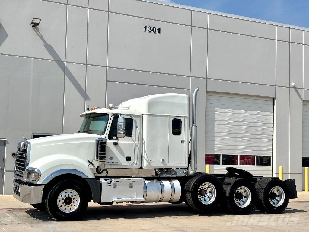 Mack Titan TD 713 Prime Movers