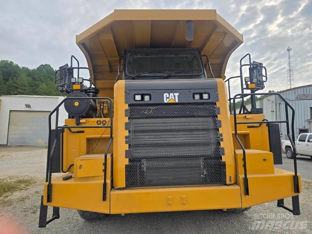 CAT 772G Articulated Haulers