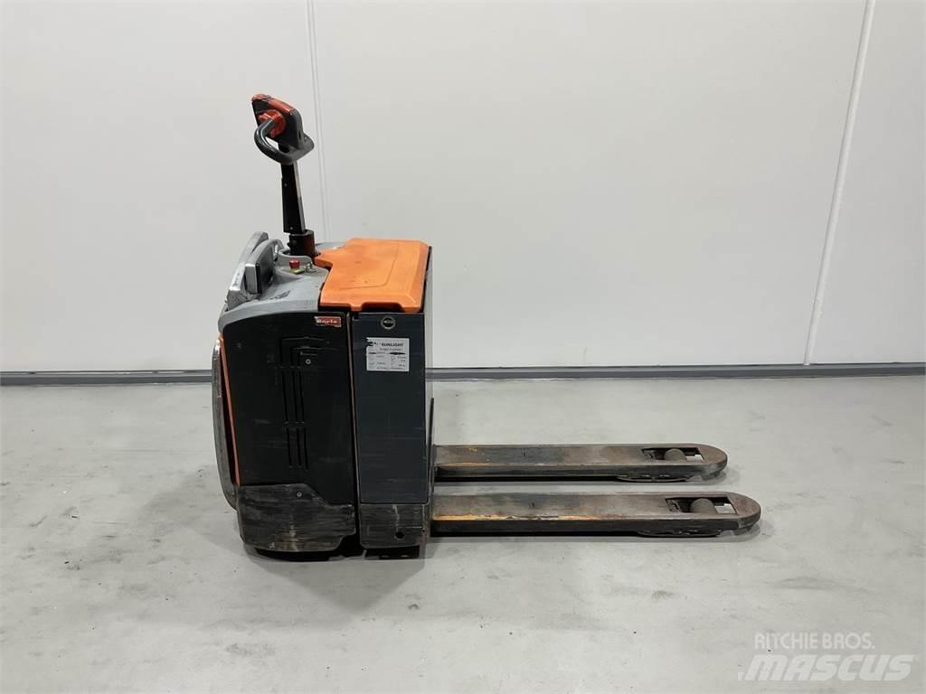Rocla TP20AC Low lift with platform