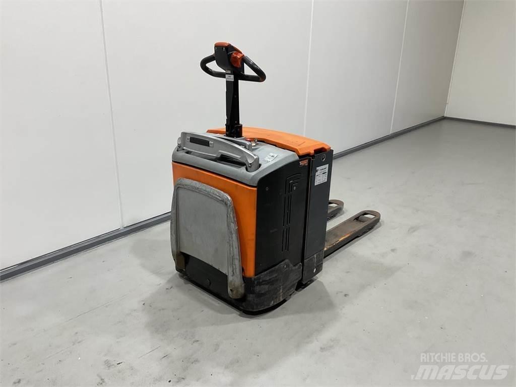 Rocla TP20AC Low lift with platform