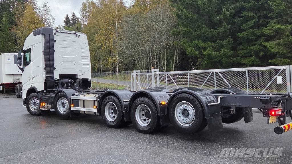 Volvo FH500 10X4 Chassis Cab trucks