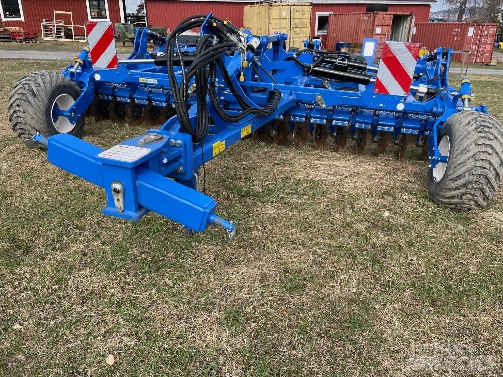 New Holland SDM 500T Disc harrows