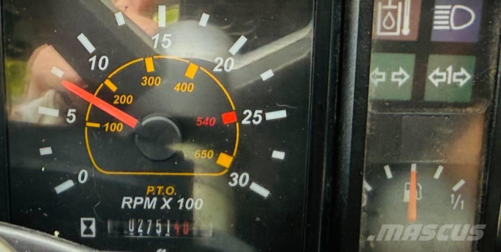 Reform Mounty 100V Tractors