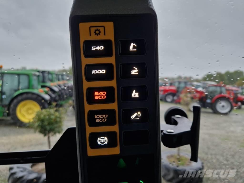 CLAAS Arion 450 Tractors