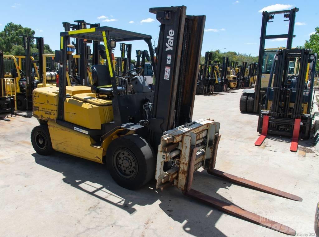 Yale GDP50MH Diesel trucks