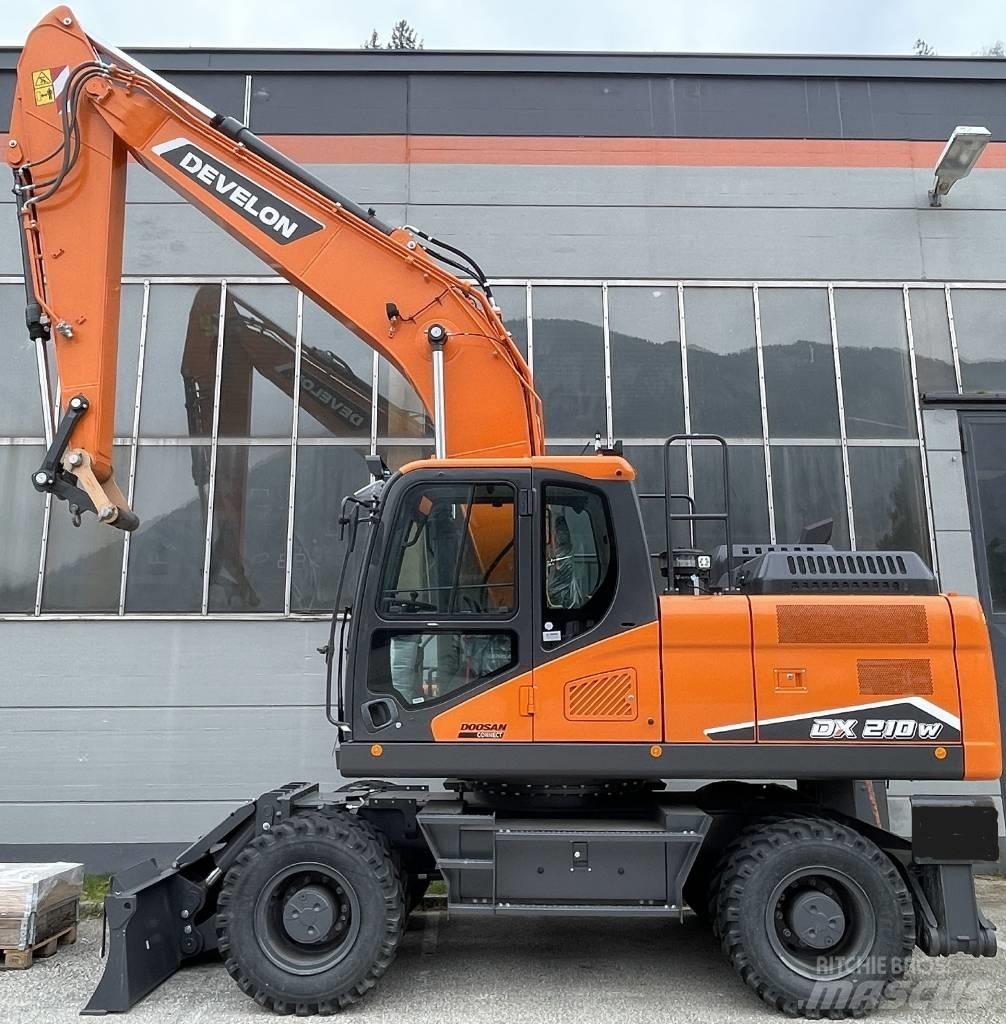 Develon DX 210 W-7 Excavators