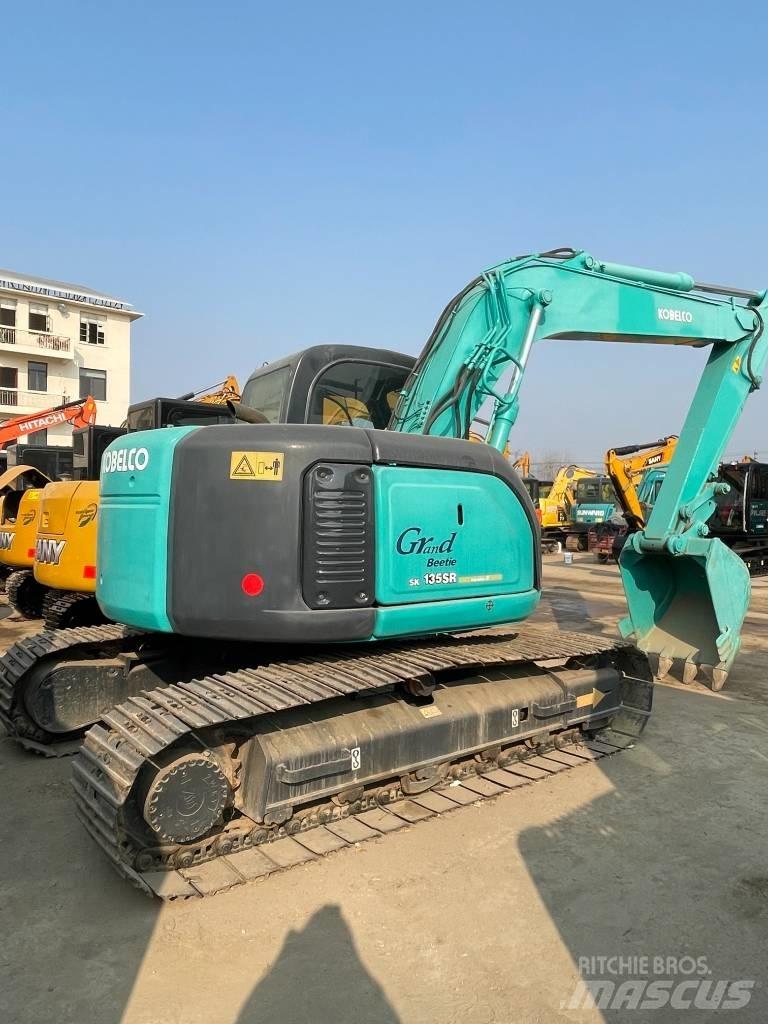Kobelco SK 135 Crawler excavators
