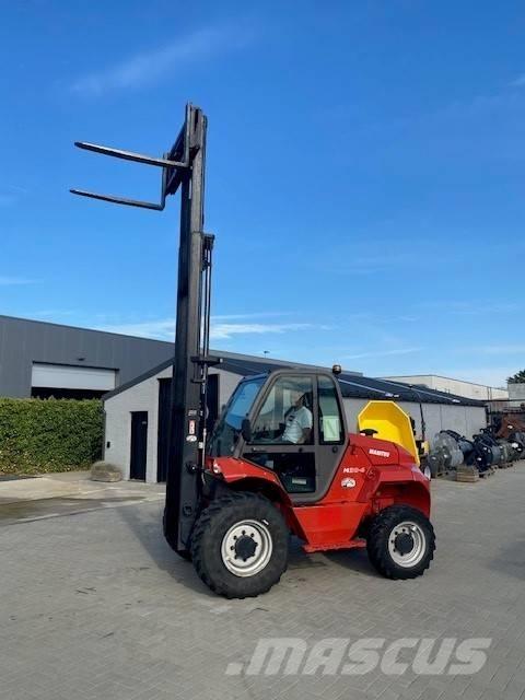 Manitou M 30.4 Rough terrain truck