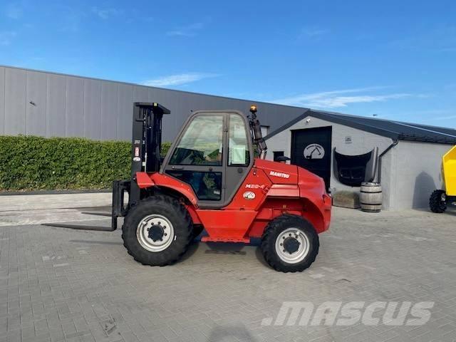 Manitou M 30.4 Rough terrain truck