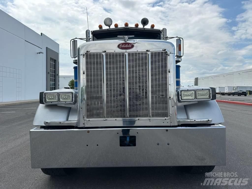 Peterbilt 379 Prime Movers