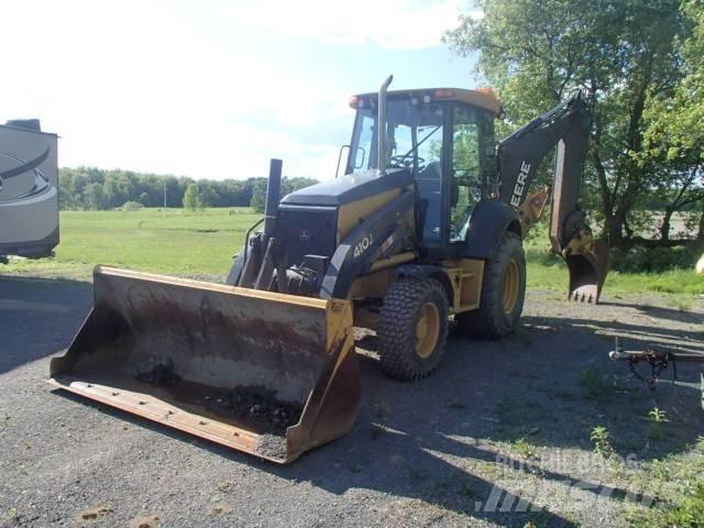 DEERE 410J Backhoe