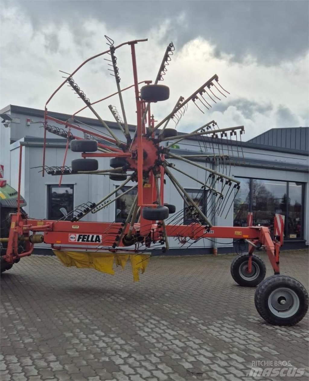 Fella TS 800 Windrowers