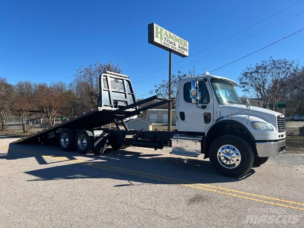 Freightliner M2 Recovery vehicles