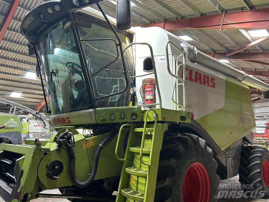CLAAS Lexion 750 Combine harvesters
