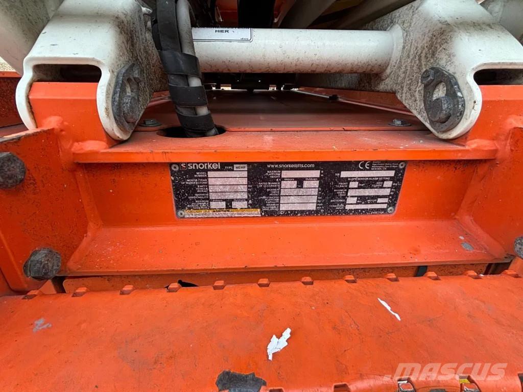 Snorkel S3215E Scissor lifts