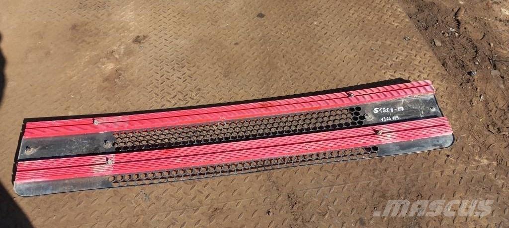 Scania 94 D.   1366189 Radiators