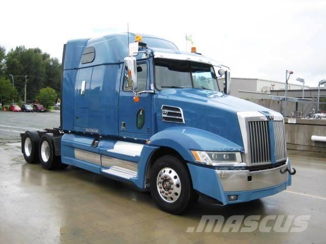 Western Star 5700 XE Prime Movers