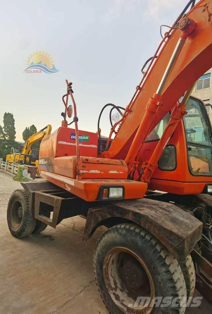 Doosan DH 150 W-7 Wheeled excavators
