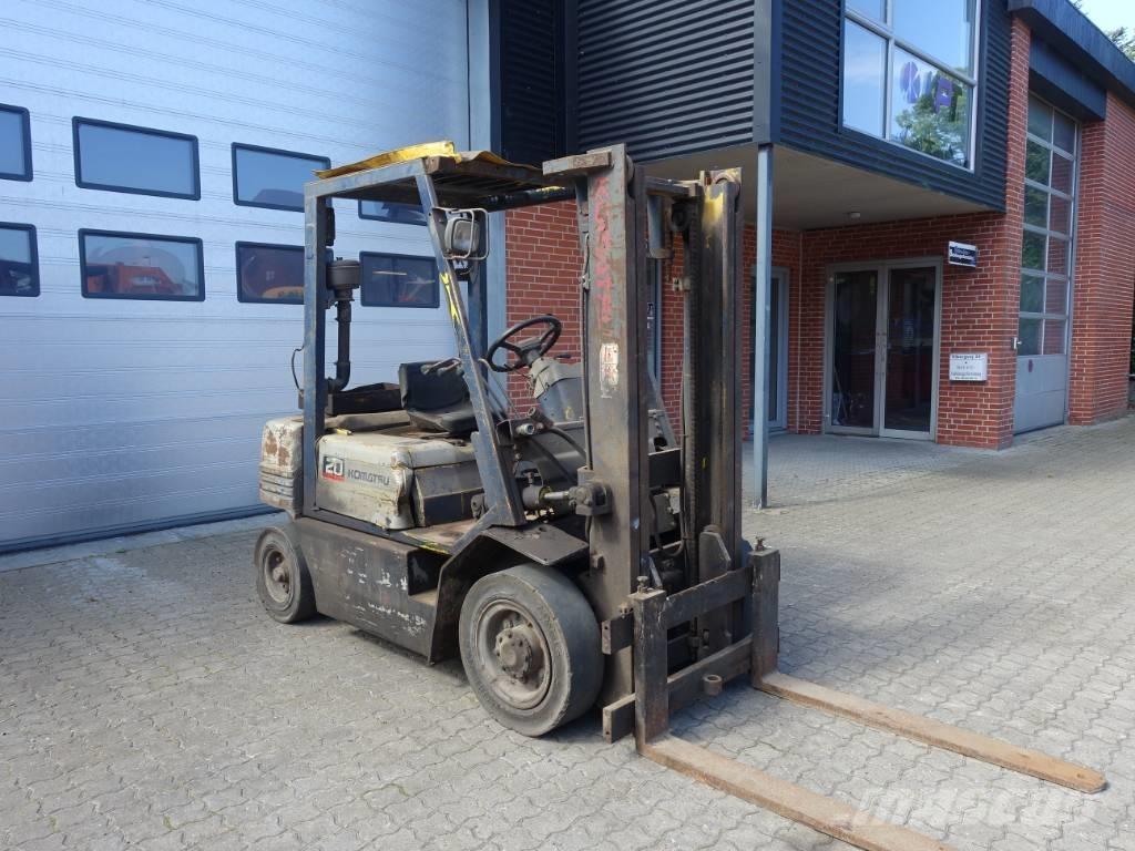 Komatsu FD 20-11 Diesel trucks