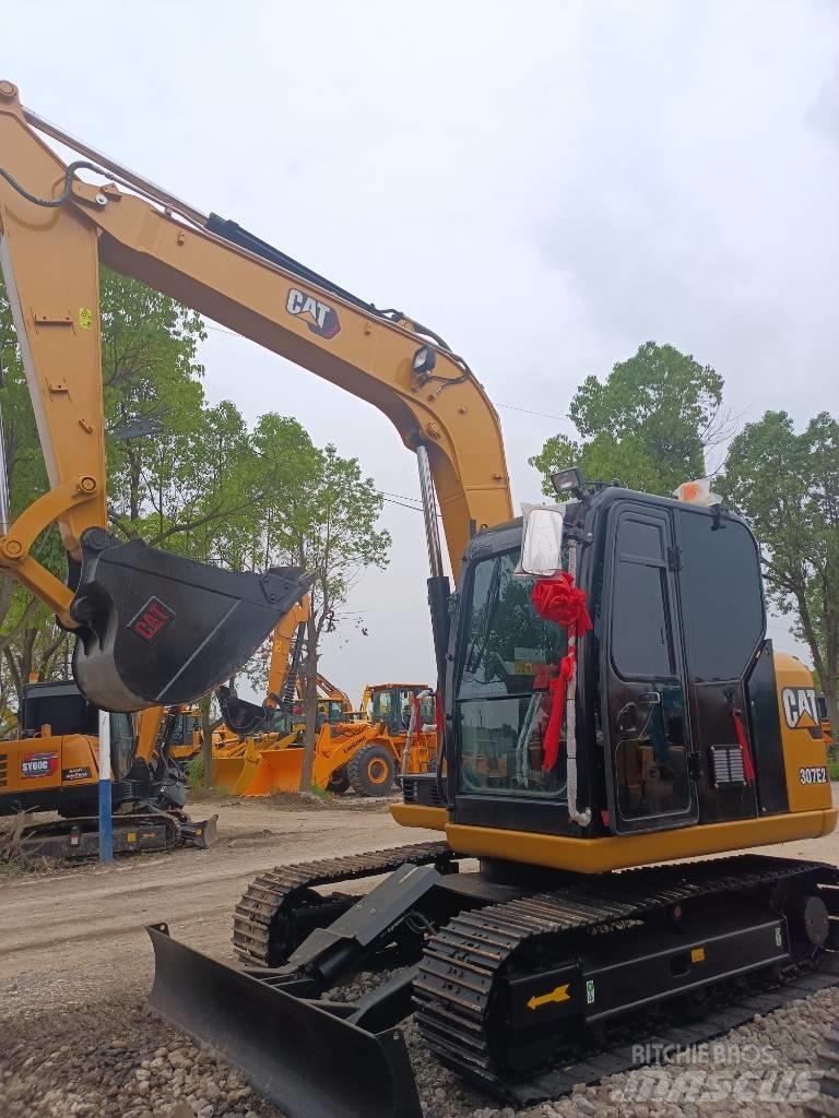 CAT 307 Mini excavators < 7t (Mini diggers)