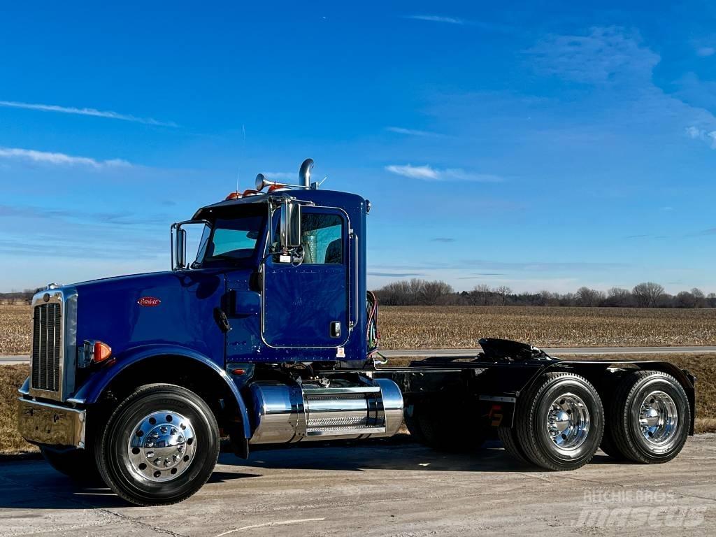 Peterbilt 365 Prime Movers