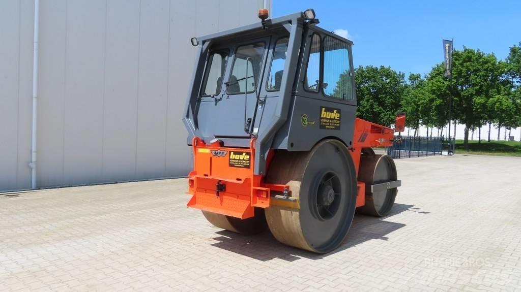 Hamm HW 90 Twin drum rollers
