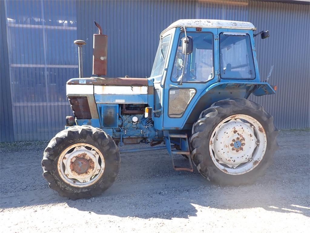 Ford 6700 Tractors