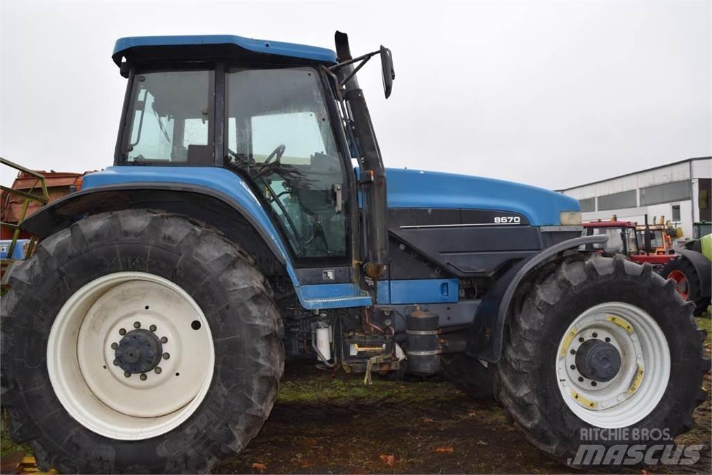 New Holland 8670 Tractors