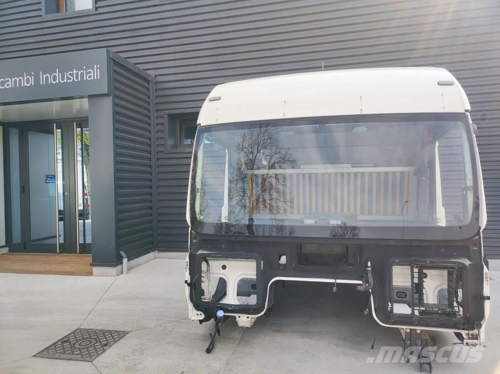 MAN TGS - TGM EURO 5 Cabins and interior