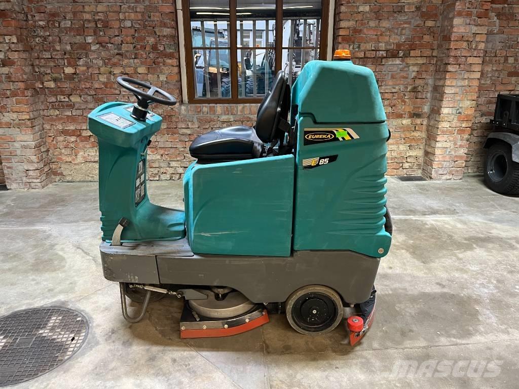 Eureka E85 Scrubber dryers