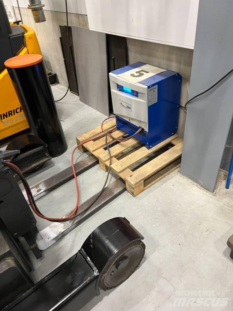 Linde R16S Reach truck