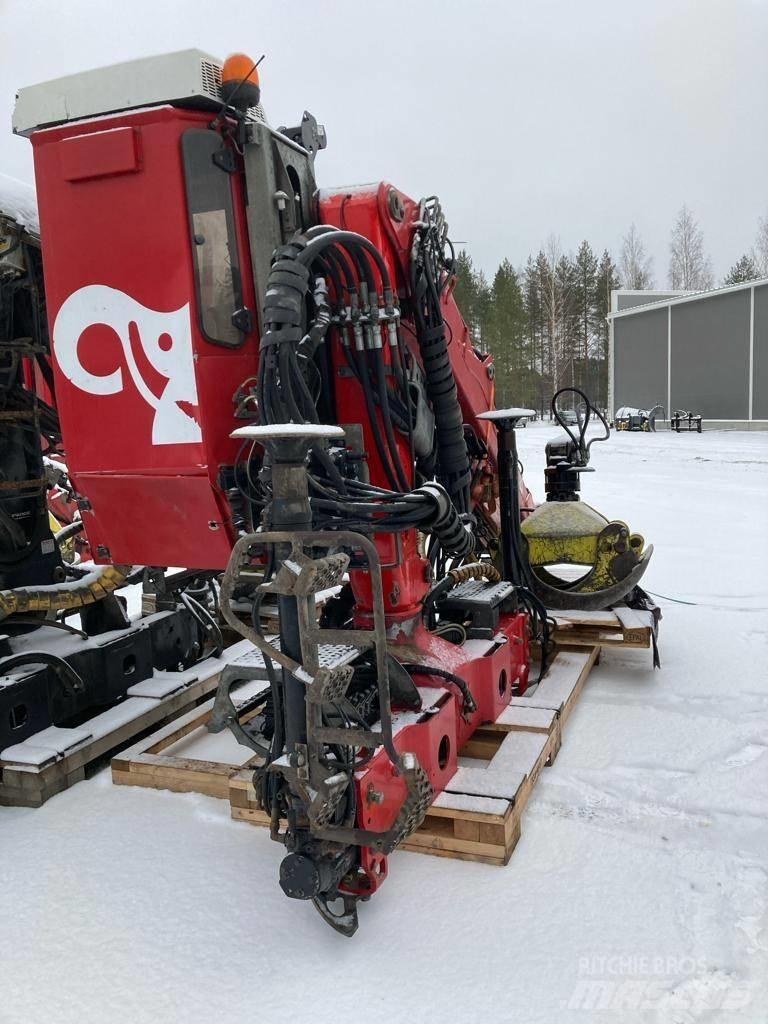 Loglift F118ST9.6 Timber cranes